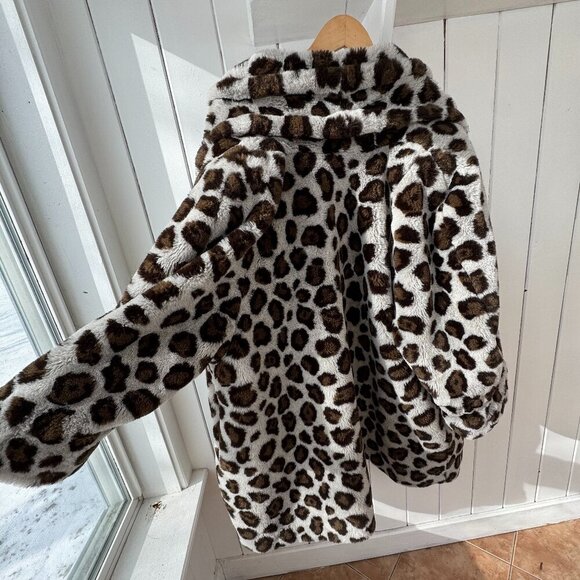VINTAGE Leopard Print Faux Fur Coat - Saks Fifth Avenue - Picture 5 of 9